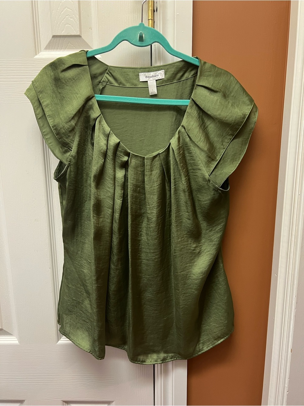 Dress Barn Olive Green Pleated Scoop Neck Blouse - Picture 1 of 4